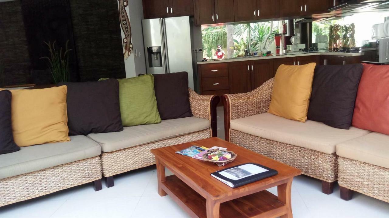 Villa Rendezvous Bali Seminyak  Exterior photo